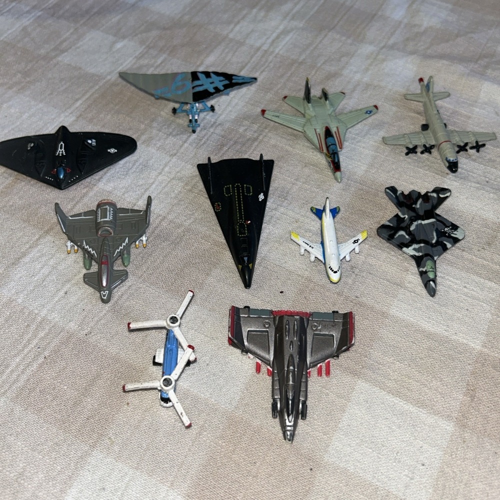 Galoob Micro Machines Military Planes, Jets, Helicopter Lot Of 10 Vintage‎ F12